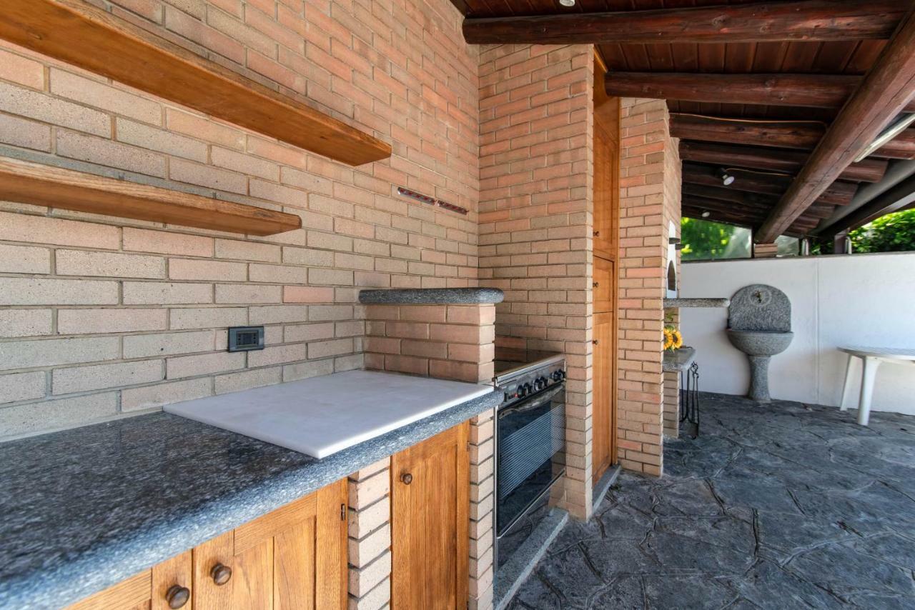 Villa Fantastica Carate Urio Exterior photo